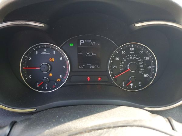 2018 KIA FORTE LX Base