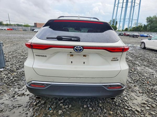 2021 TOYOTA VENZA