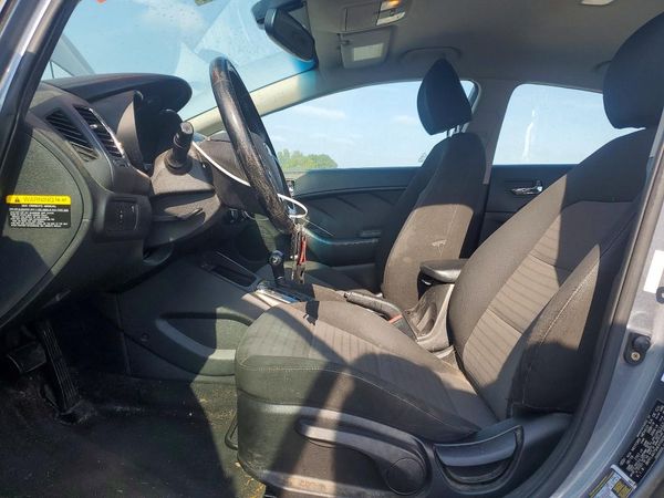 2017 KIA FORTE