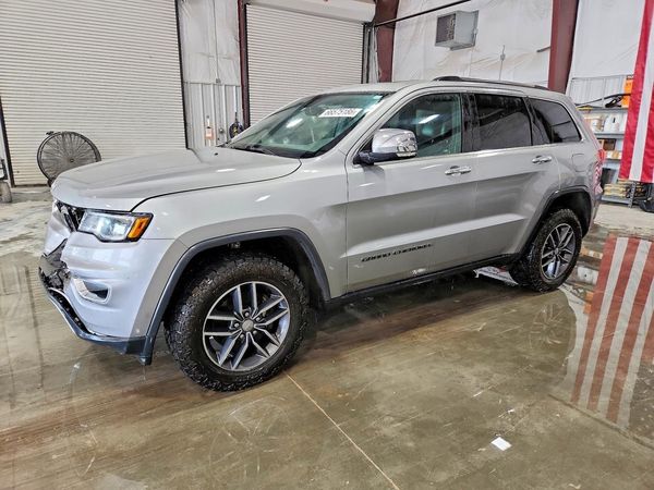 2017 JEEP GRAND CHEROKEE