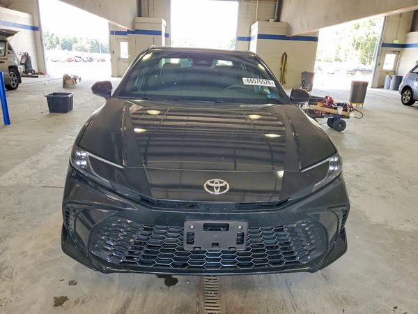 2026 TOYOTA CAMRY
