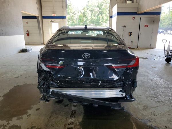 2026 TOYOTA CAMRY