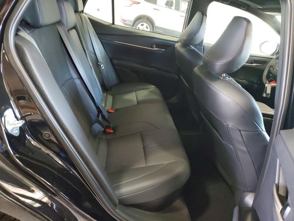 2026 TOYOTA CAMRY