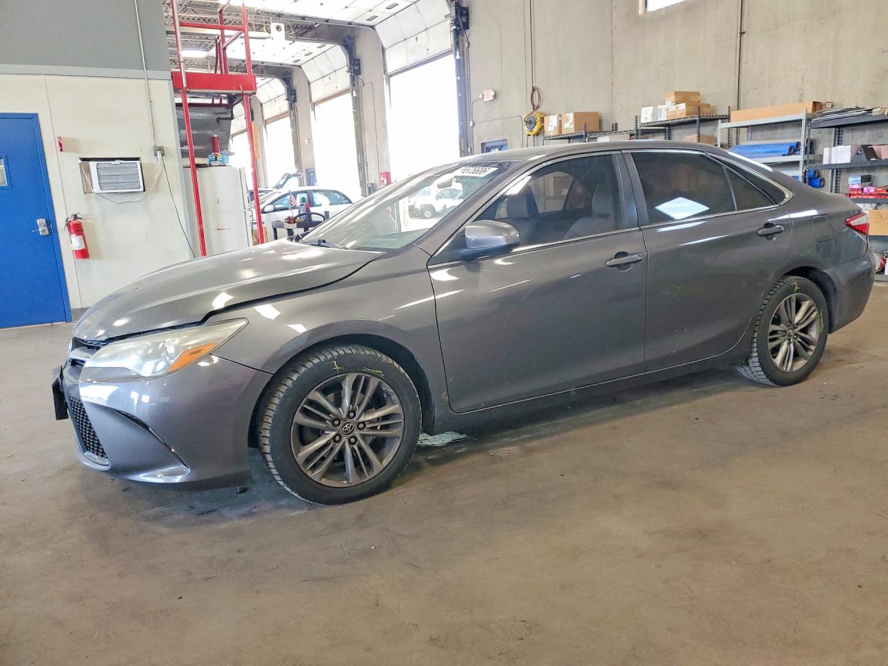 2015 TOYOTA CAMRY