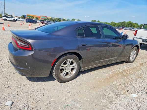 2016 DODGE CHARGER SE