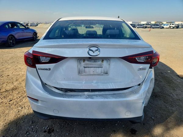 2015 MAZDA 3 Touring/GS