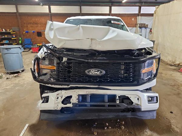 2024 FORD F150