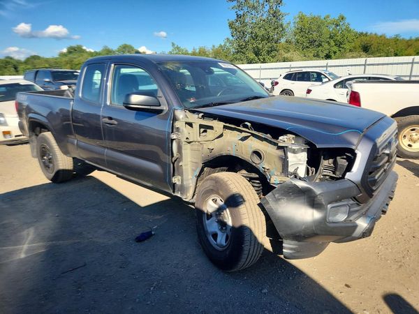 2018 TOYOTA TACOMA SR/SR5