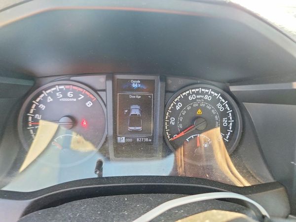 2018 TOYOTA TACOMA SR/SR5