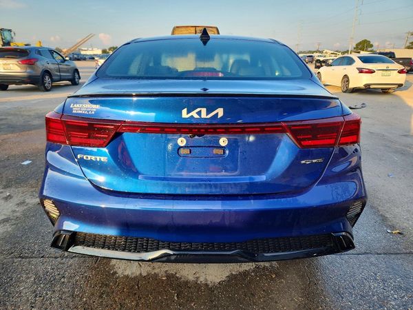 2024 KIA FORTE GT Line