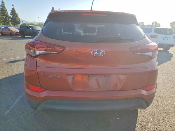 2016 HYUNDAI TUCSON