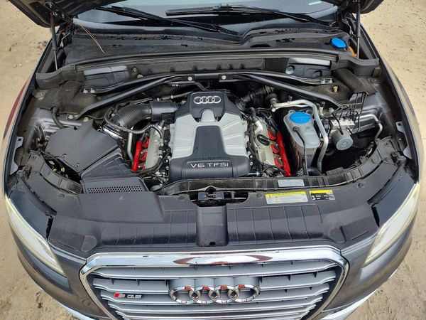 2016 AUDI SQ5