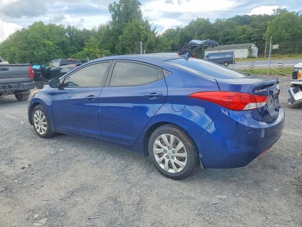 2013 HYUNDAI ELANTRA