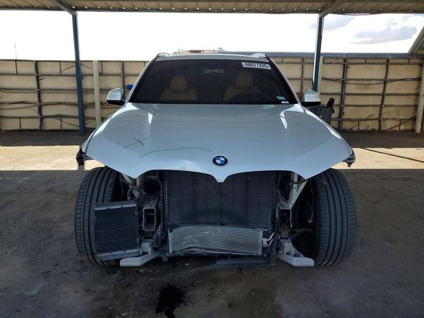 2022 BMW X5