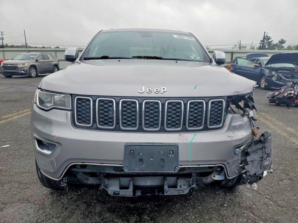 2017 JEEP GRAND CHEROKEE
