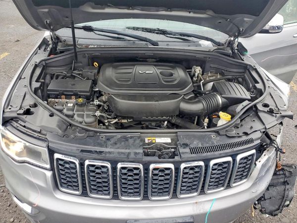 2017 JEEP GRAND CHEROKEE