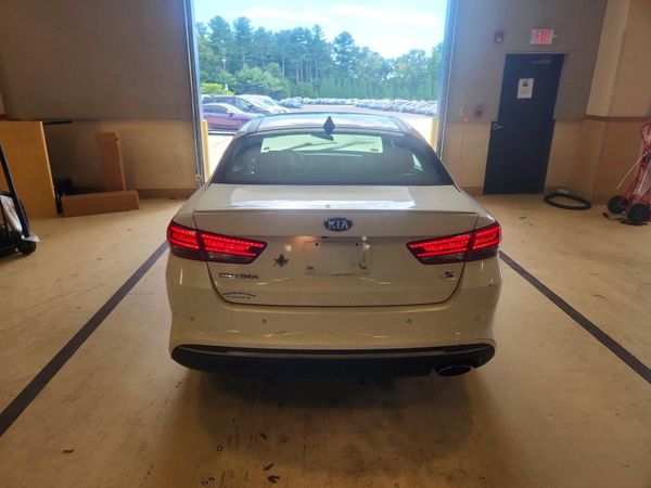 2018 KIA OPTIMA LX