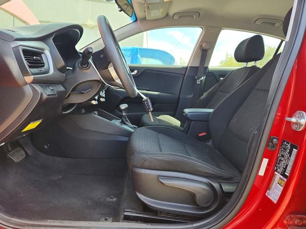 2019 KIA RIO