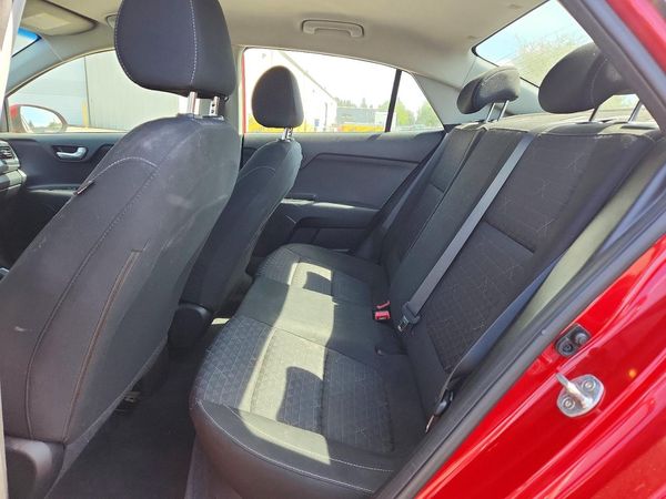2019 KIA RIO