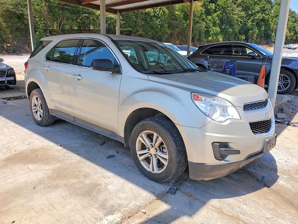 2014 CHEVROLET EQUINOX LS — Passenger 3/4
