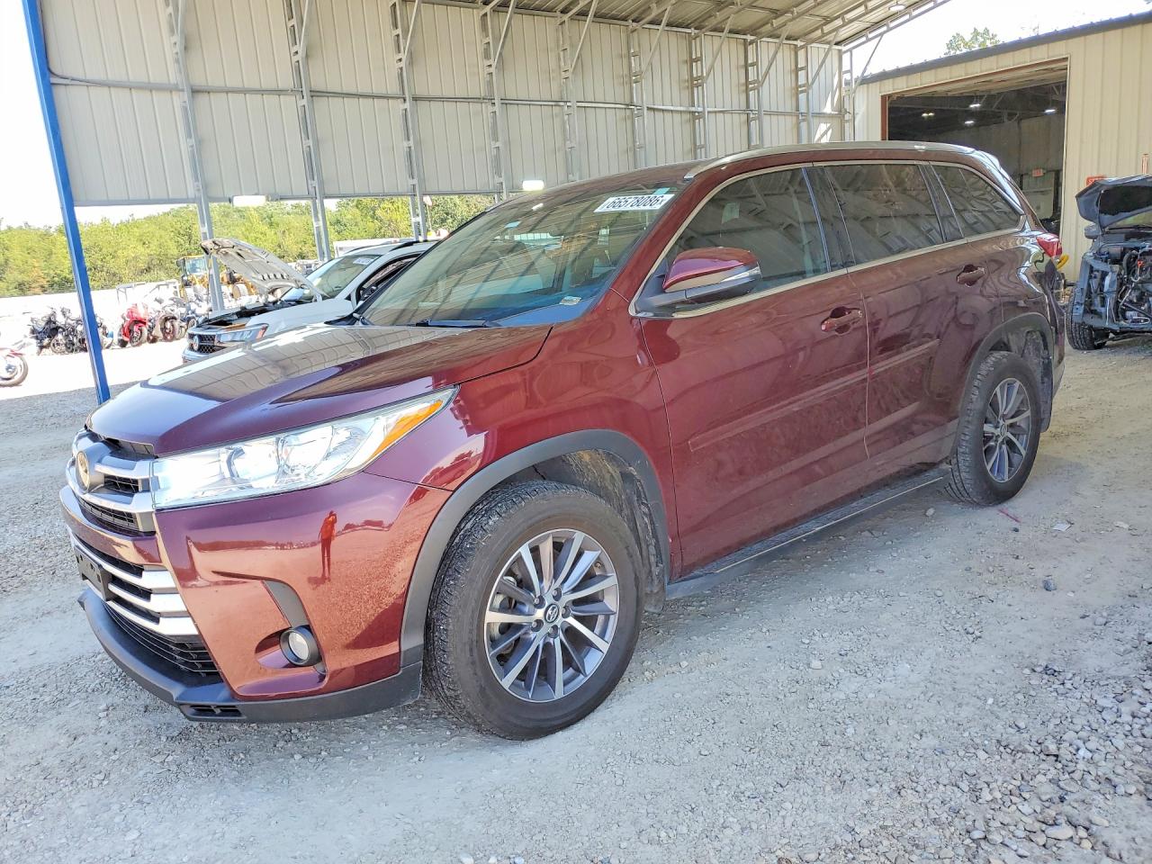 2018 TOYOTA HIGHLANDER