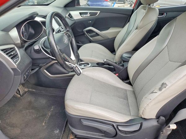 2013 HYUNDAI VELOSTER