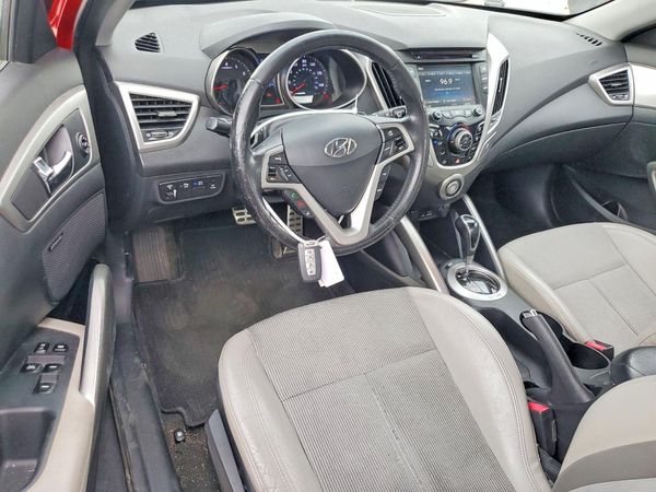 2013 HYUNDAI VELOSTER