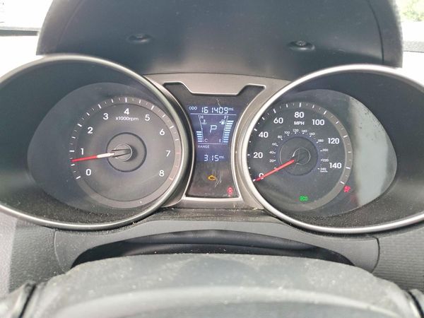 2013 HYUNDAI VELOSTER