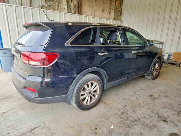 2019 KIA SORENTO L, LX, S