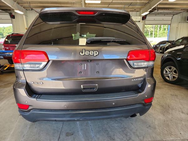 2018 JEEP GRAND CHEROKEE Laredo — DIRR
