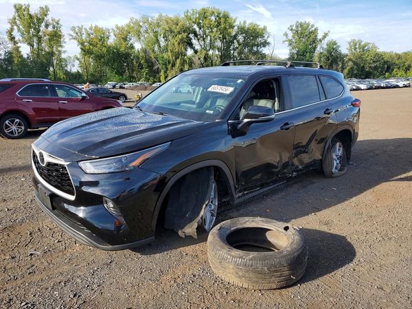2023 TOYOTA HIGHLANDER
