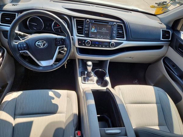 2016 TOYOTA HIGHLANDER Base/Hybrid