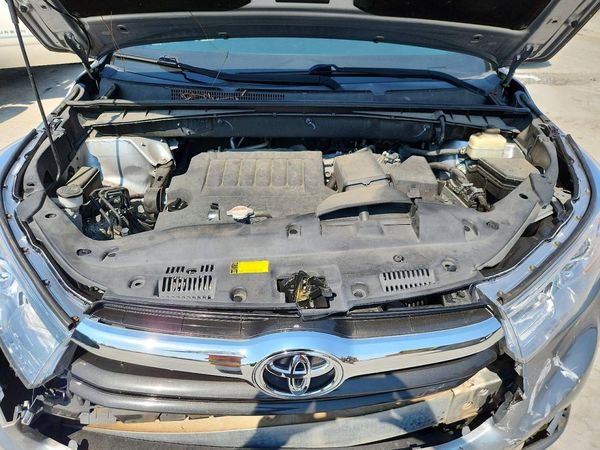 2016 TOYOTA HIGHLANDER Base/Hybrid