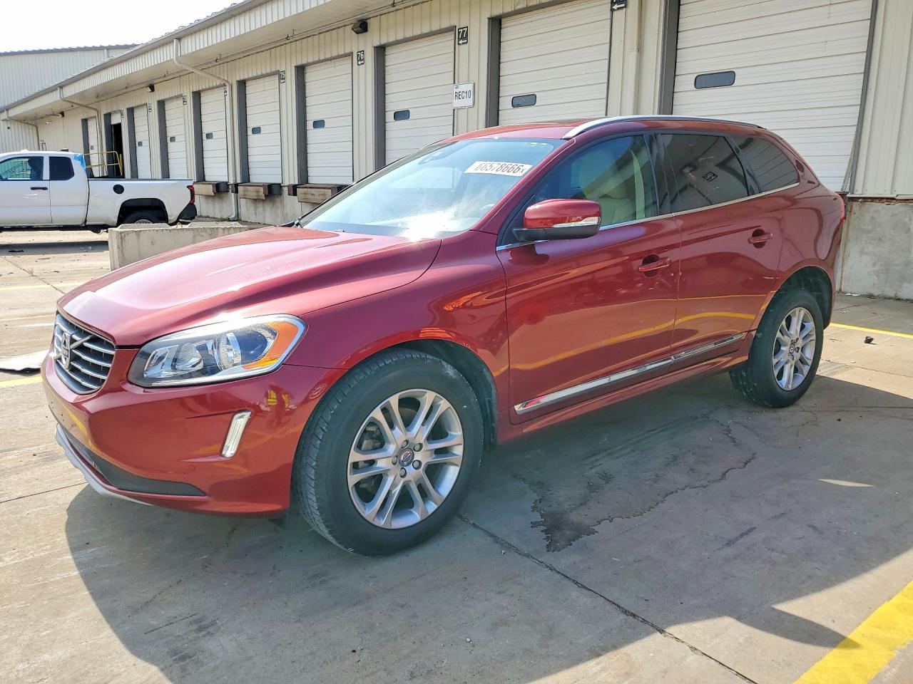 2016 VOLVO XC60