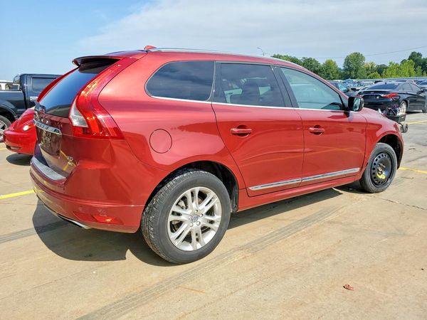 2016 VOLVO XC60