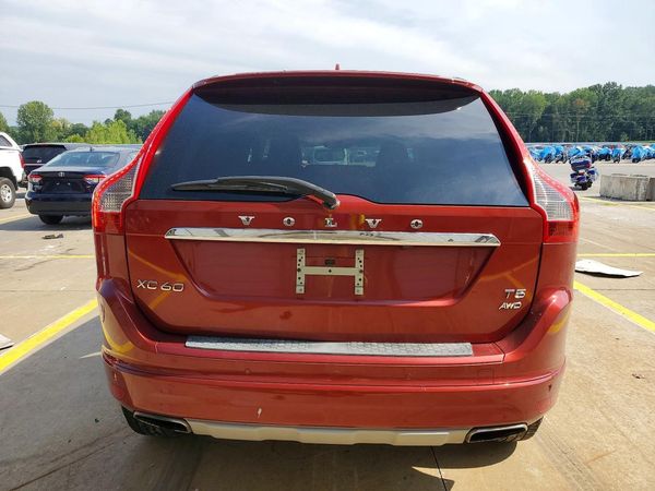 2016 VOLVO XC60