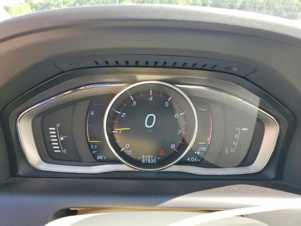 2016 VOLVO XC60