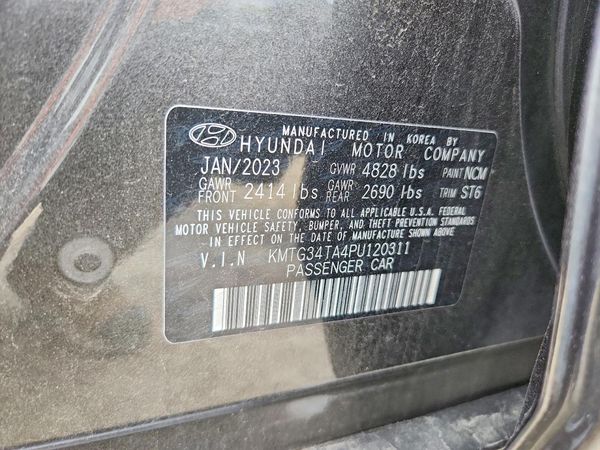 2023 GENESIS G70