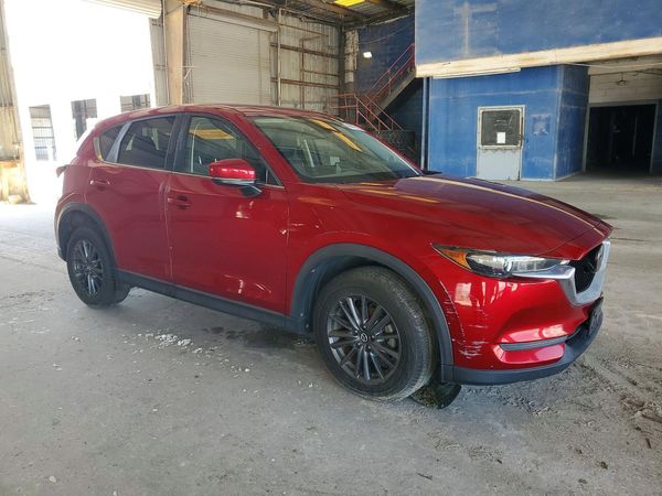 2021 MAZDA CX-5 Touring — Passenger 3/4