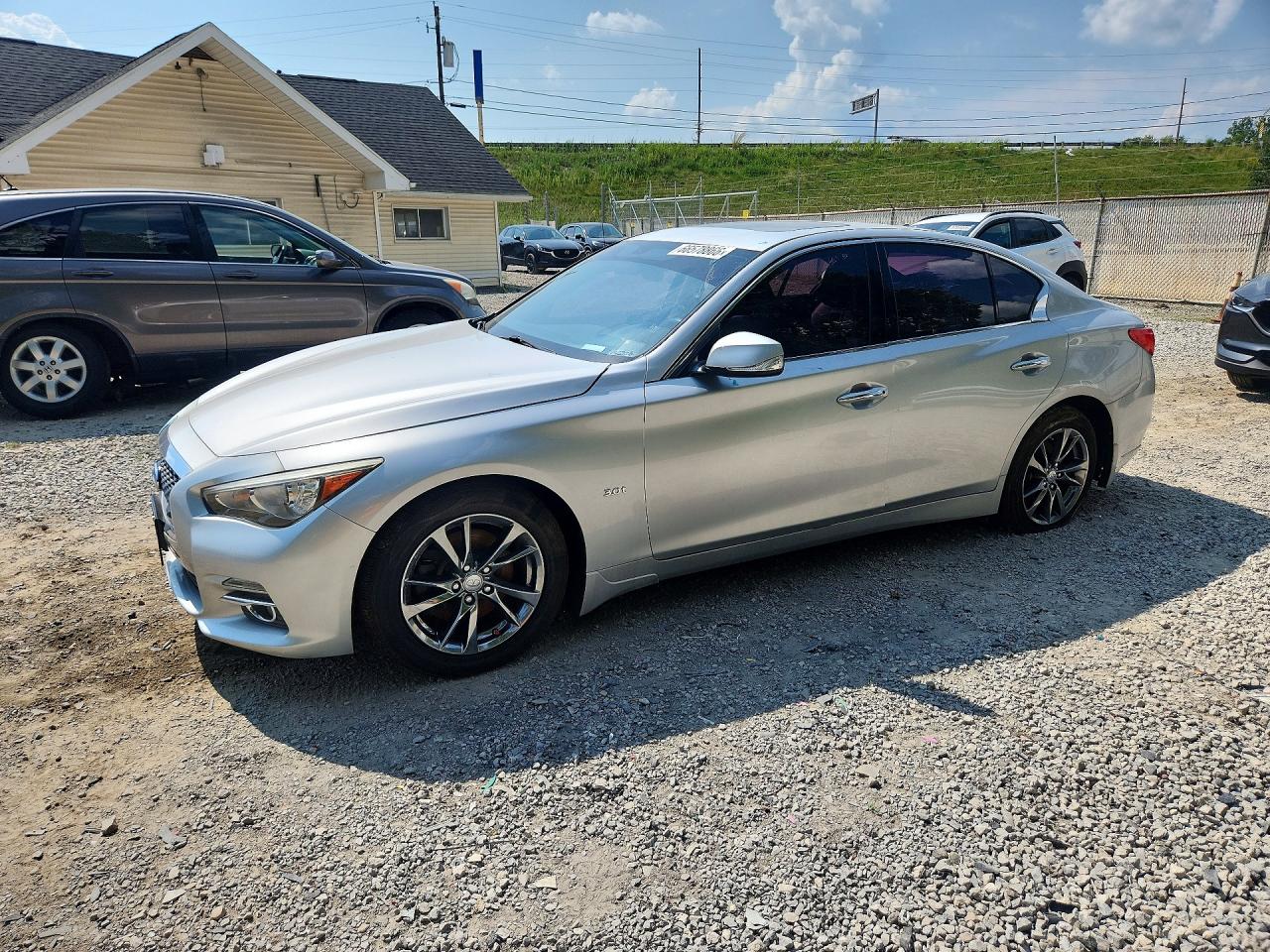2017 INFINITI Q50 — Front 3/4