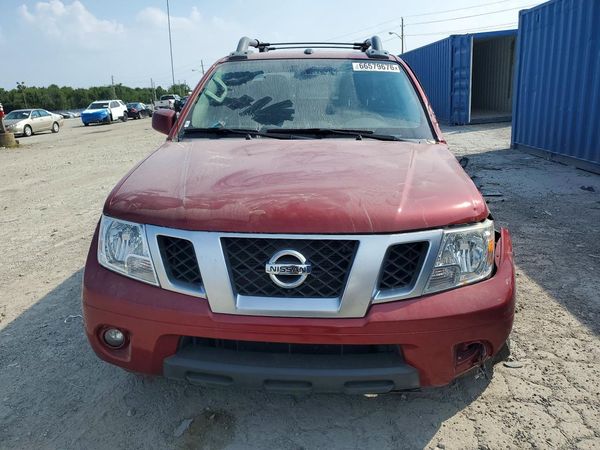 2020 NISSAN FRONTIER