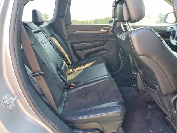 2019 JEEP GRAND CHEROKEE Laredo