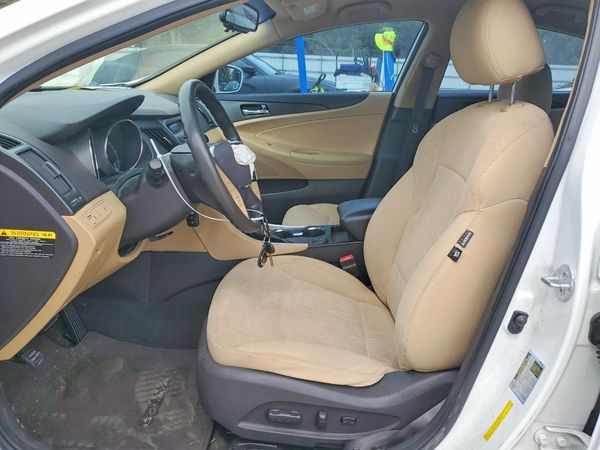 2013 HYUNDAI SONATA