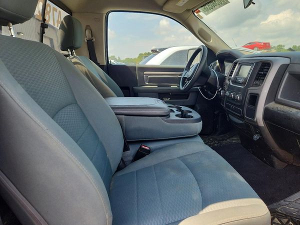 2019 RAM 1500 CLASSIC Classic DS