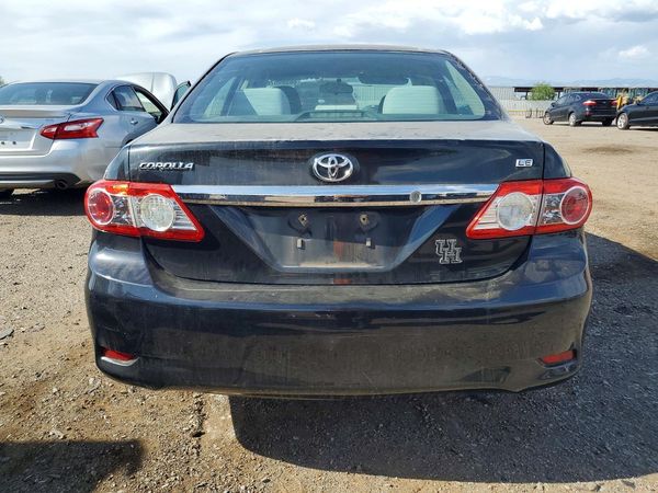 2013 TOYOTA COROLLA