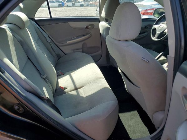 2013 TOYOTA COROLLA
