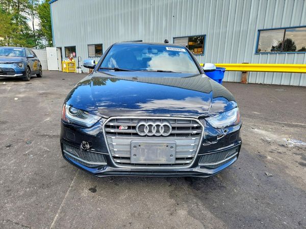 2013 AUDI S4