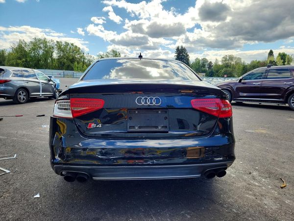 2013 AUDI S4