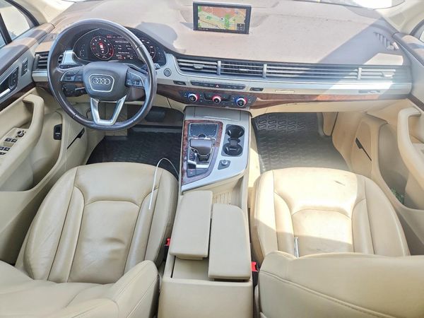2018 AUDI Q7 quattro Premium Plus