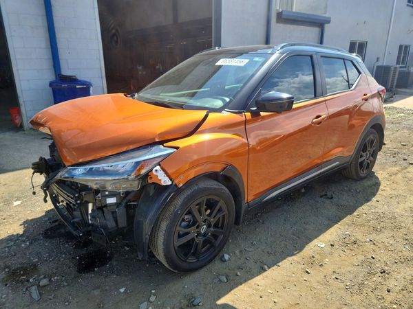 2023 NISSAN KICKS SR